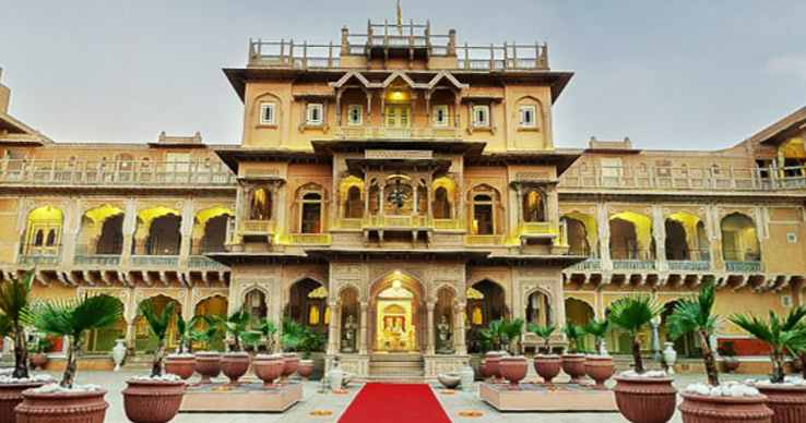 Bhool Bhulaiya Chomu Palace Jaipur