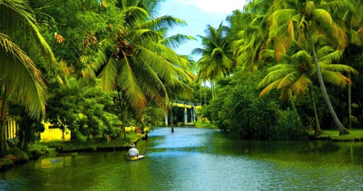 If You Think Cruise Tour is Only for Rich People, Kerala will Surprise you-4
