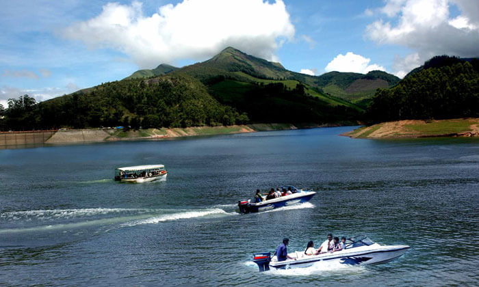 Munnar & Thekkady, Kerala