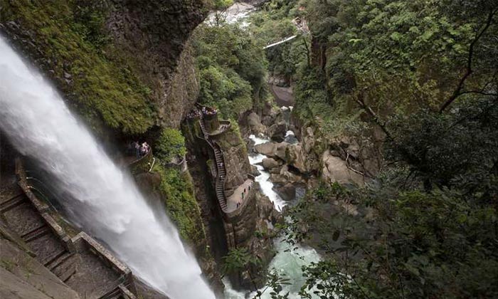 Pailon del Diablo Waterfall, Ecuador