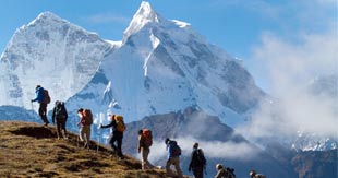 Trek to Valley of Flowers