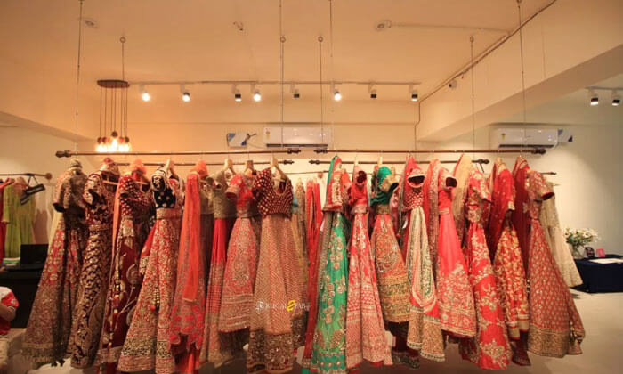 10 Places for Wedding Shopping in Mumbai: Shop for Wedding in Mumbai